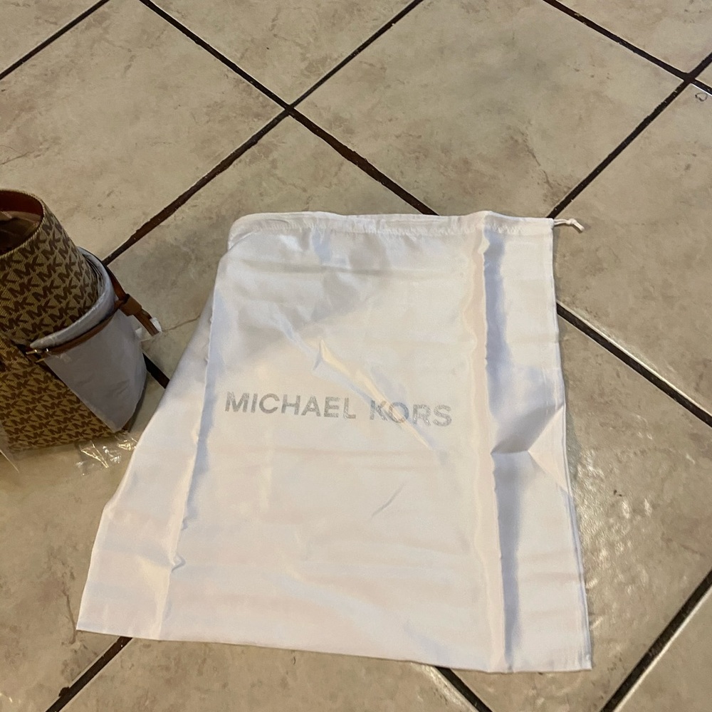 New MK - Picture 5 of 8